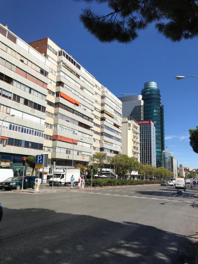 Cerca Santiago Bernabeu - Torre Picasso Appartement *